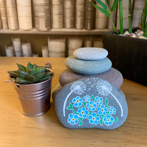 Hand Painted Forget Me Not & Dandelion Pebble | Memorial | In Sympathy