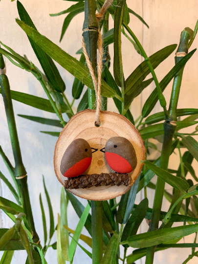 Robin Pebble Art Hanging Decoration | Christmas Decoration | Tree Decoration