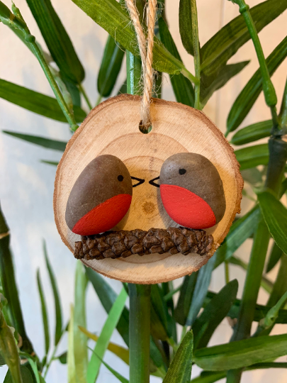 Robin Pebble Art Hanging Decoration | Christmas Decoration | Tree Decoration